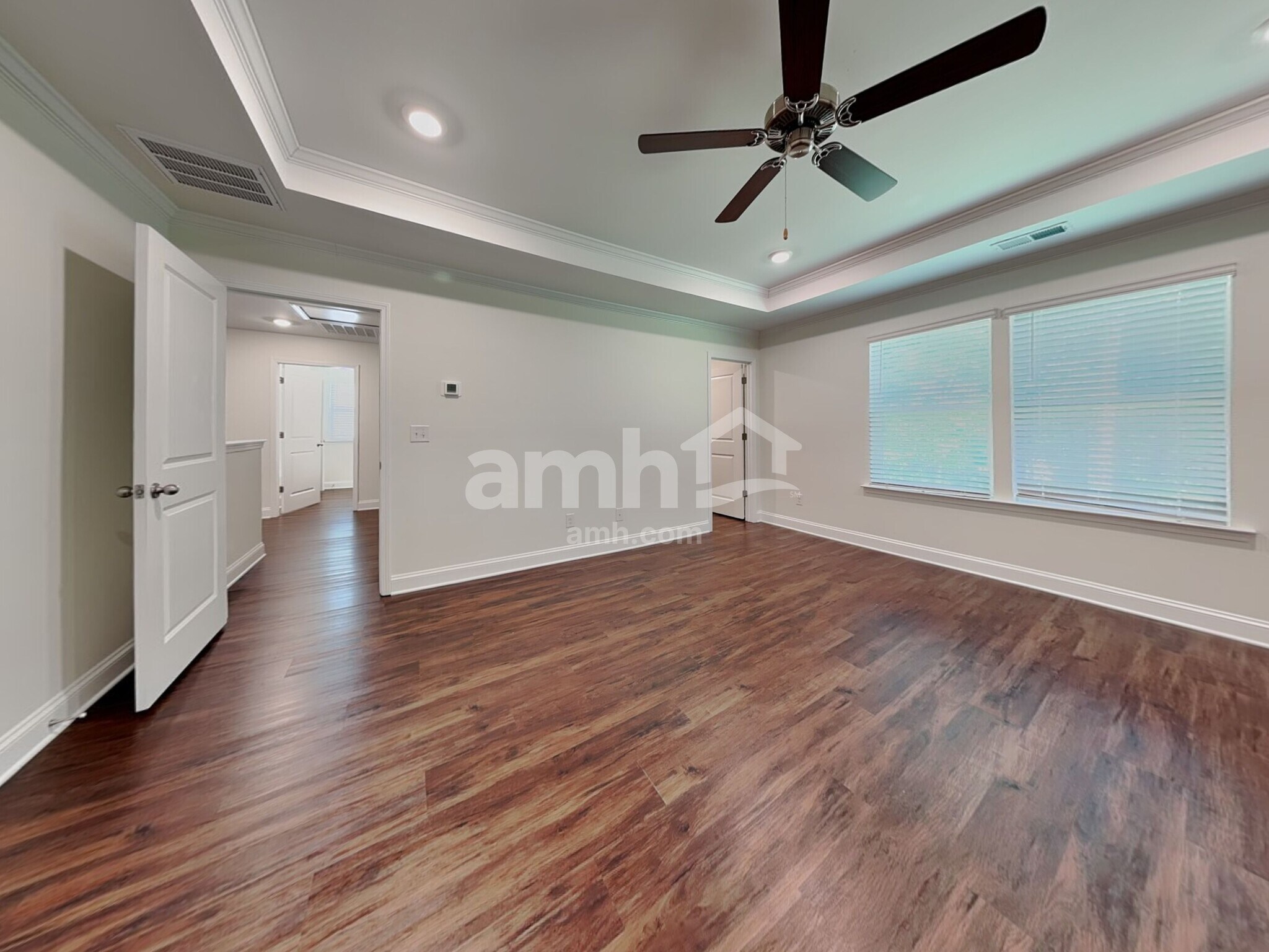 Building Photo - 636 Rivermist Dr