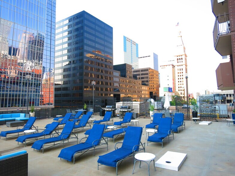 Building Photo - 1020 15th St