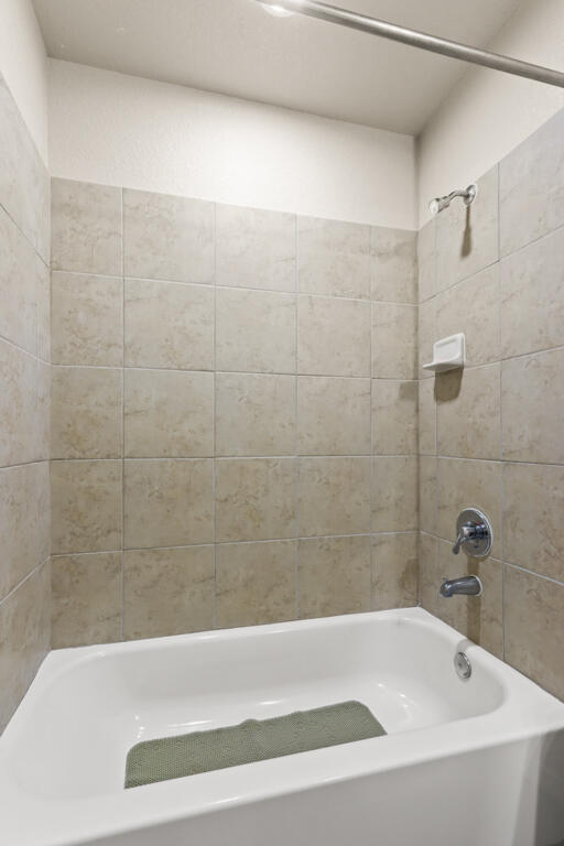 Building Photo - 845 Villa Seca Dr