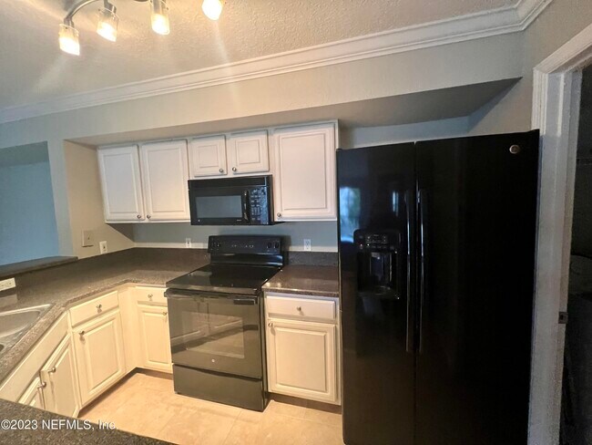 Building Photo - 420 Timberwalk Ct