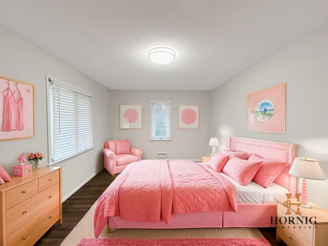 Building Photo - Stunning views. Serene atmosphere. Superb Edina. 3 Large Bedrooms + Office Space.