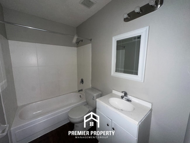 Building Photo - 5376 Stardust Dr