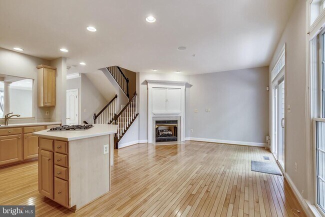Building Photo - 10555 Tuckerman Heights Cir