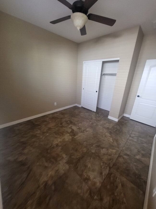 Building Photo - Welton Place