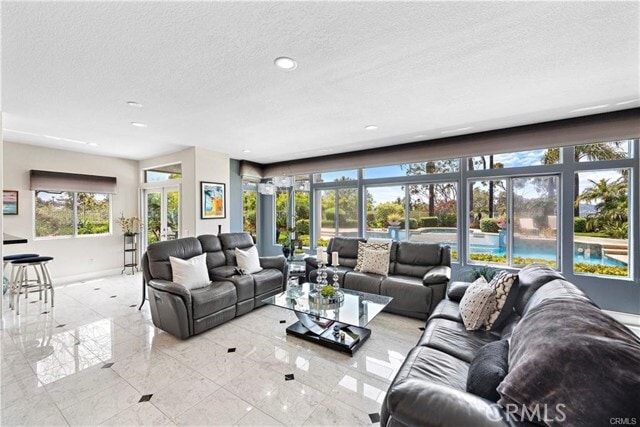 Building Photo - 25606 Stratford Pl