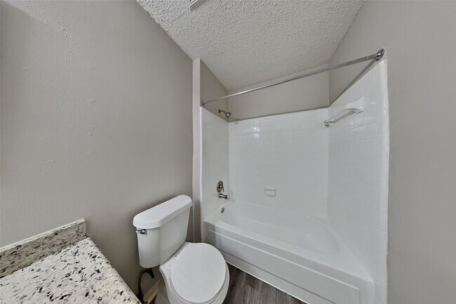 Building Photo - 8823 Stoney Bend Dr