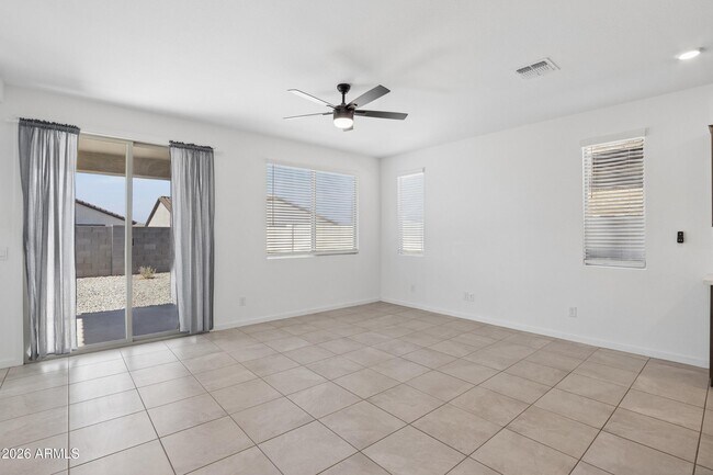 Building Photo - 25293 W Wayland Dr