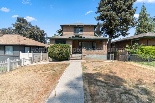 Building Photo - 1108 W 12th Ave