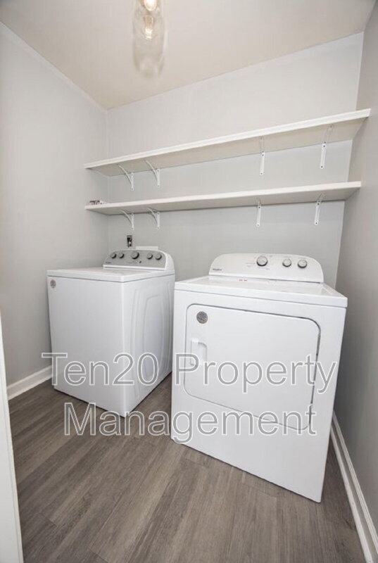 Building Photo - 41 Utah St