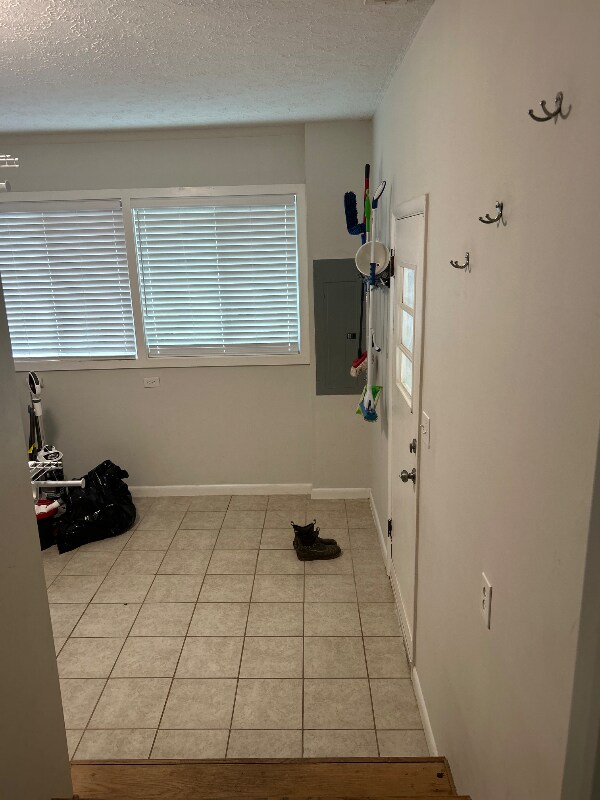 Building Photo - 2494 Riceville Rd