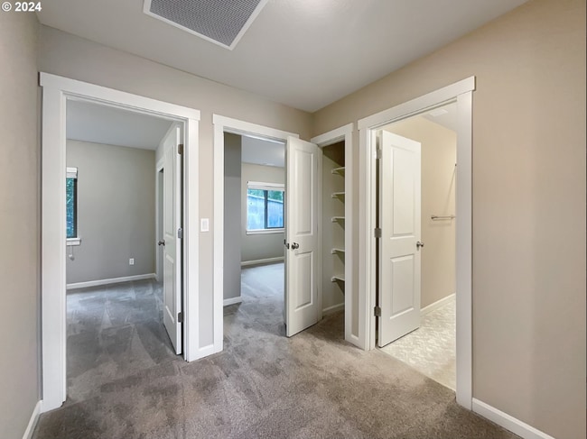 Building Photo - 1551 19th Ave