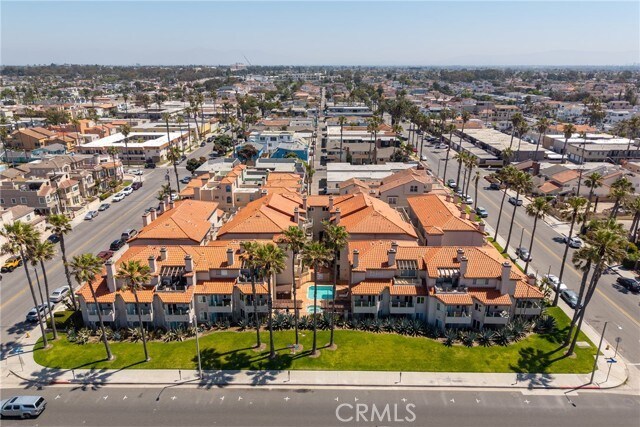 Building Photo - 1400 Pacific Coast Hwy