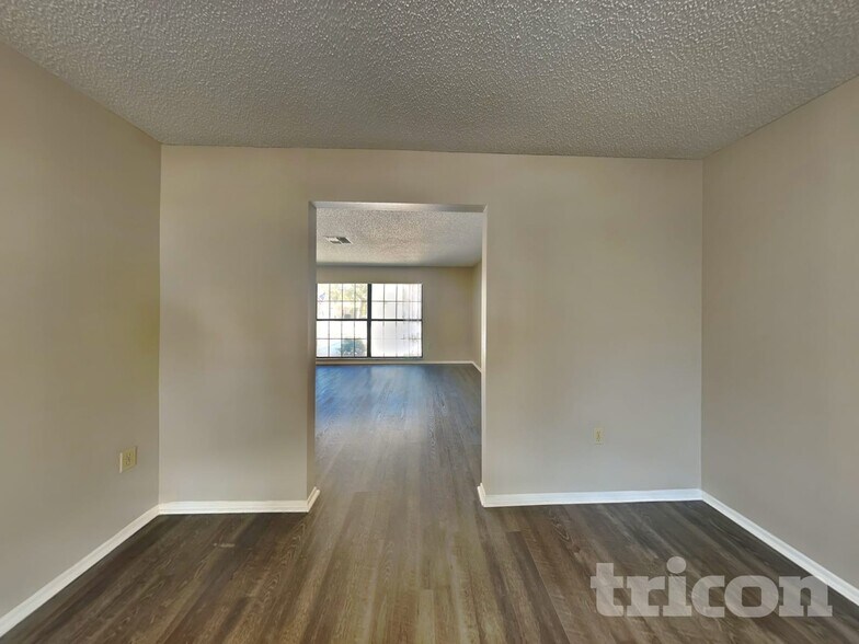 Building Photo - 13410 Shadberry Ln