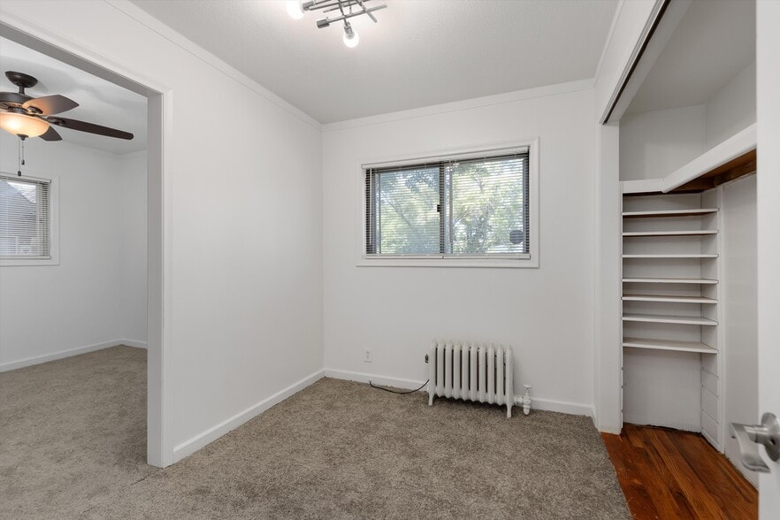 Building Photo - 4995 Anatole St