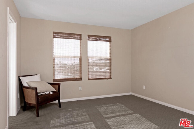 Building Photo - 801 Oceano Dr