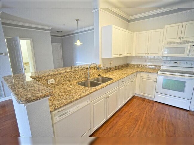 Building Photo - Beach Walk Condo | 2BR/2BA with Bay Views