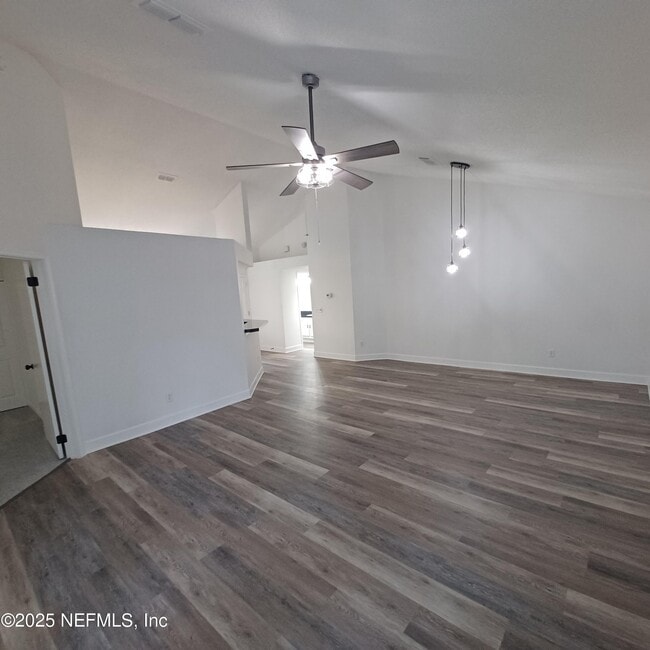 Building Photo - 7775 Mactavish Way S