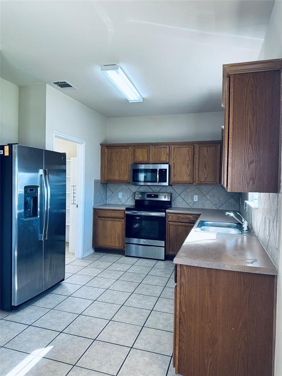 Building Photo - 1328 Kenneys Way