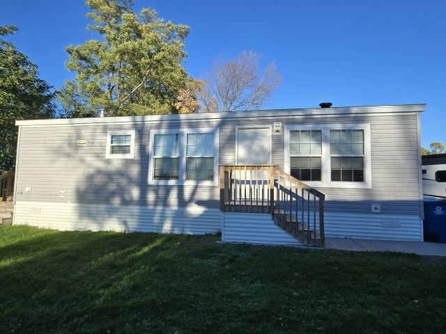 Primary Photo - 135 Mayfair Rd