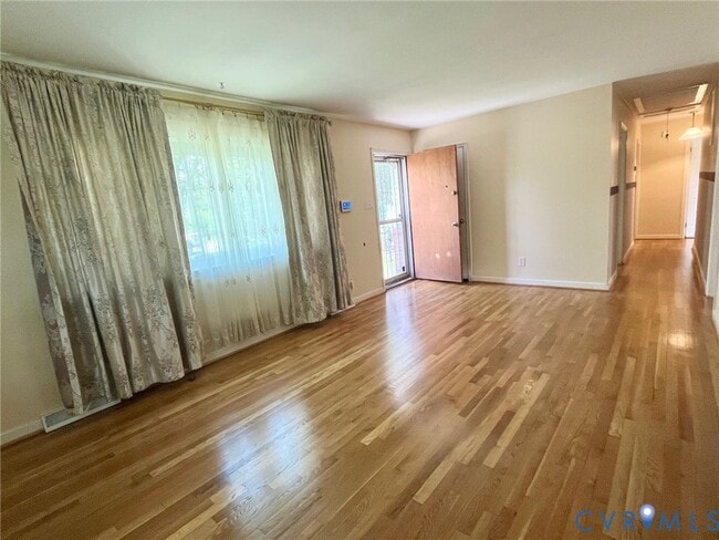 Building Photo - 3911 Sunburst Rd