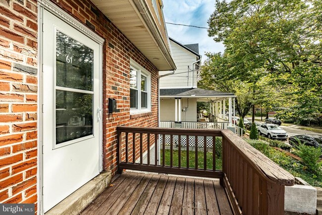 Building Photo - 61 Pennsylvania Ave