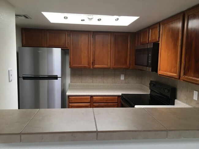 Building Photo - Chevelon