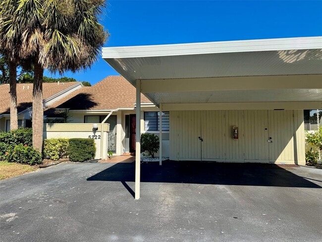 Building Photo - 5222 Myrtle Wood