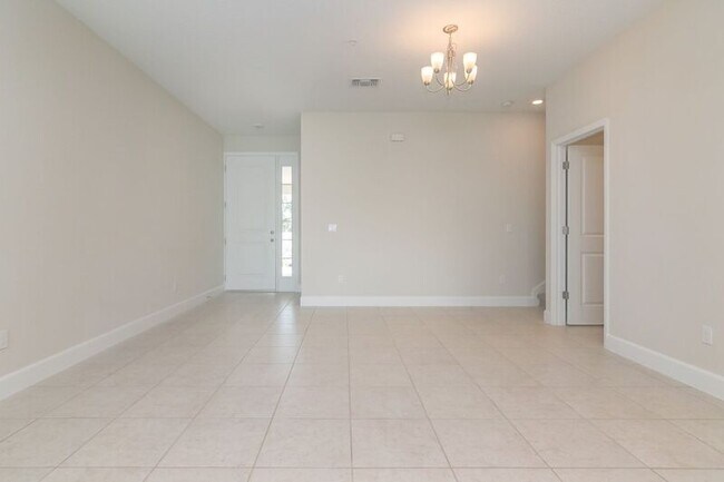 Building Photo - 924 Grand Wildmere Cove