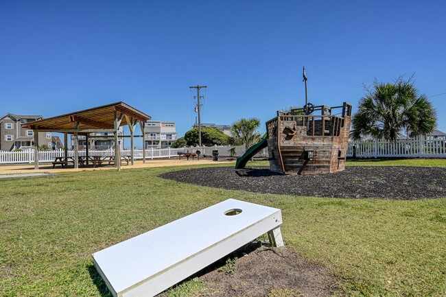 Building Photo - VillaZ Topsail Dunes 3102