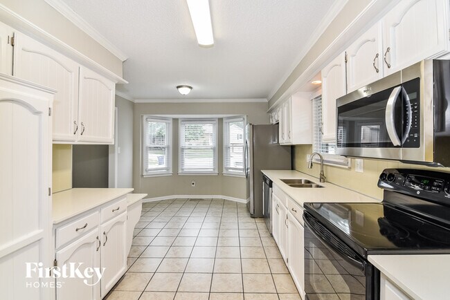 Building Photo - 229 SE Brownfield Dr