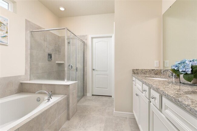 Building Photo - 7328 Oakmoss Loop