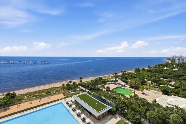 Building Photo - 360 Ocean Dr