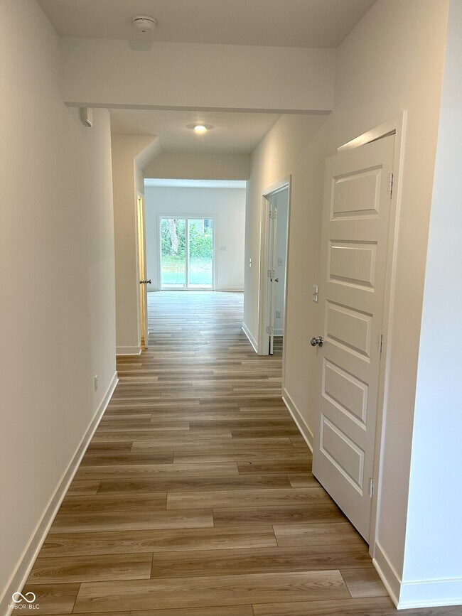 Building Photo - 16941 Sandhurst Pl