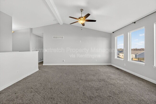 Building Photo - 401 Falcons Prey