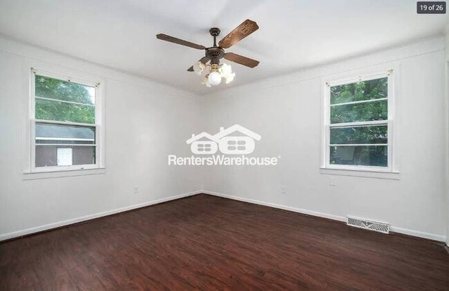 Building Photo - Charming 3-bedroom, 1.5-bathroom house in ...