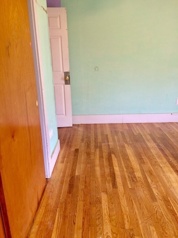 Building Photo - 8 Grant St