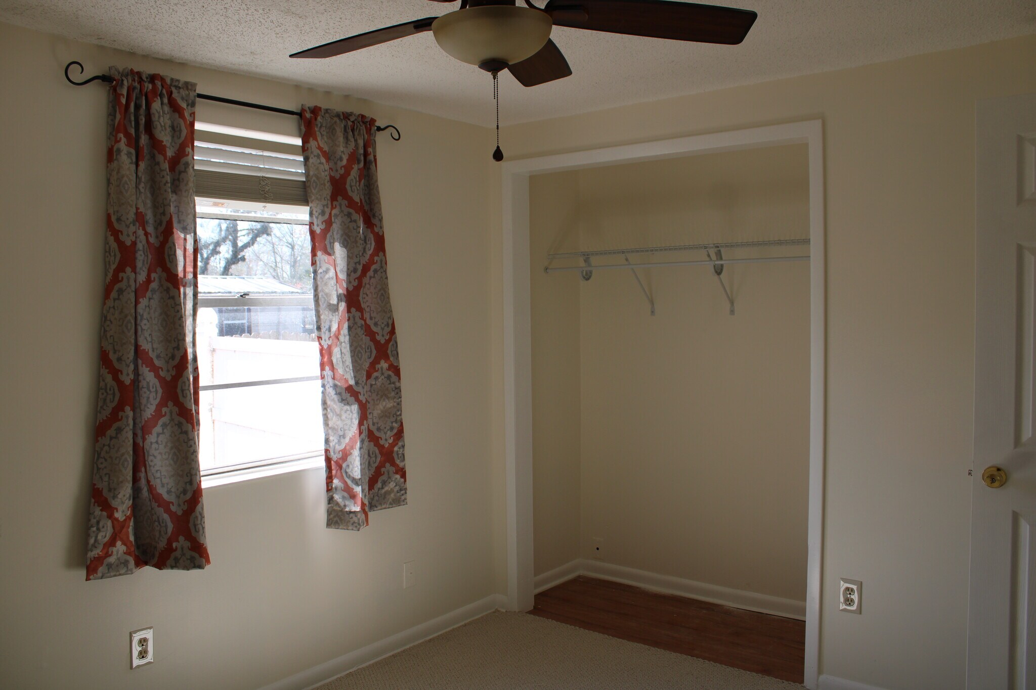 Bedroom 1 - 1563 Pawnee St