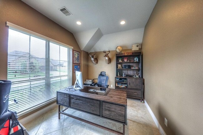 Building Photo - 1710 Finney Knoll Ln