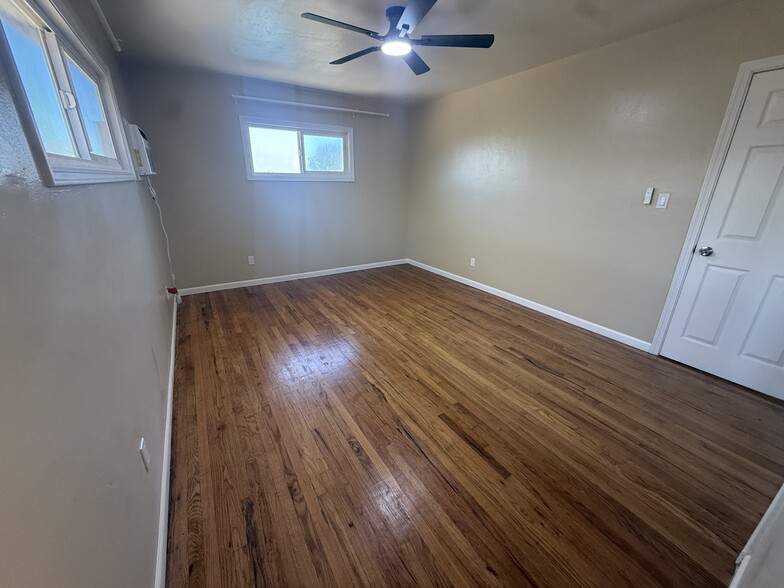 Building Photo - 5457 Dorothy Dr