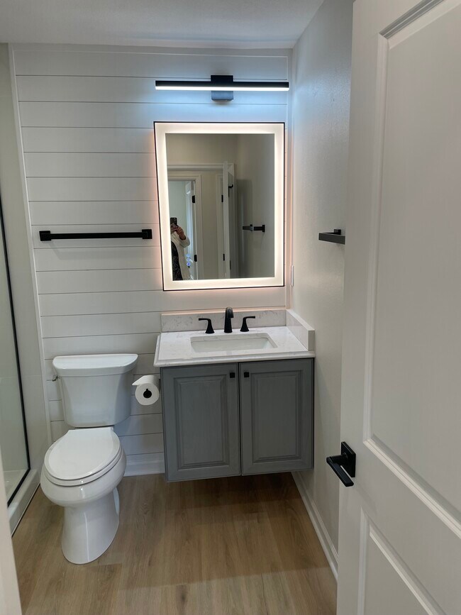 Building Photo - 255 Elmwood Ave