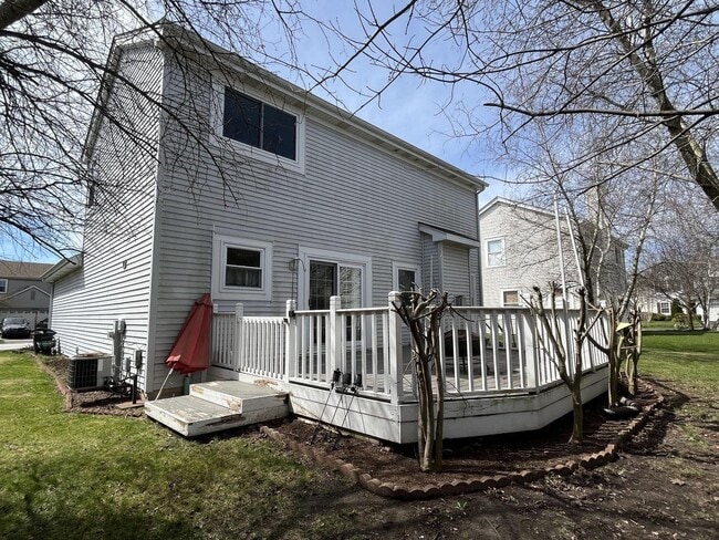 Building Photo - 3896 Baybrook Dr