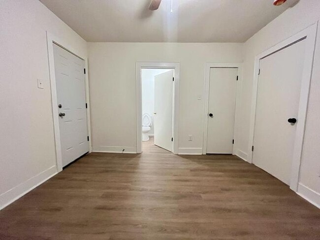 Building Photo - 1828 Texas Ave