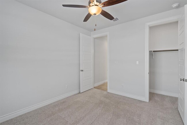 Building Photo - 2260 Nates Pl