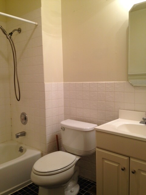 Bathroom - 17 Blake Ave