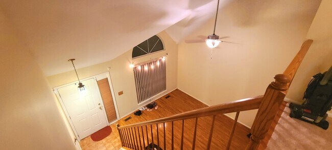 Building Photo - 235 Wellington Cir