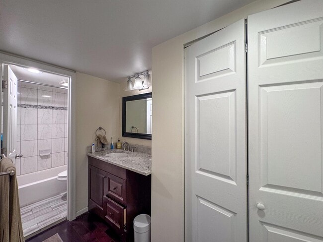 Building Photo - 1440 N St NW