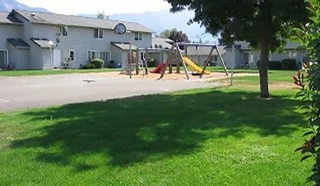 Building Photo - 1100 Fruitdale Dr