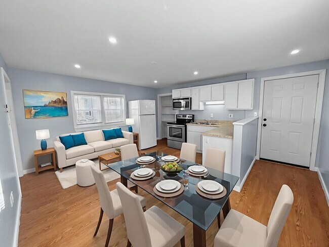 Primary Photo - 2 North St