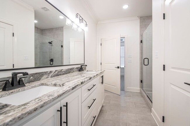 Building Photo - New Construction 4 bed 2 1/2 Bath, 2,310 s...