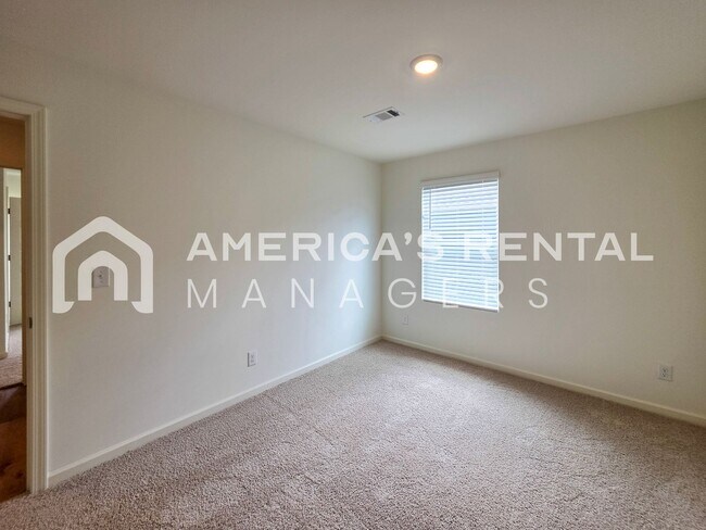 Building Photo - New Construction for Rent in Tuscaloosa, AL! DEPOSIT PENDING!